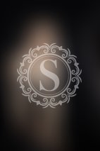 Inspiring Femininity - Image 17